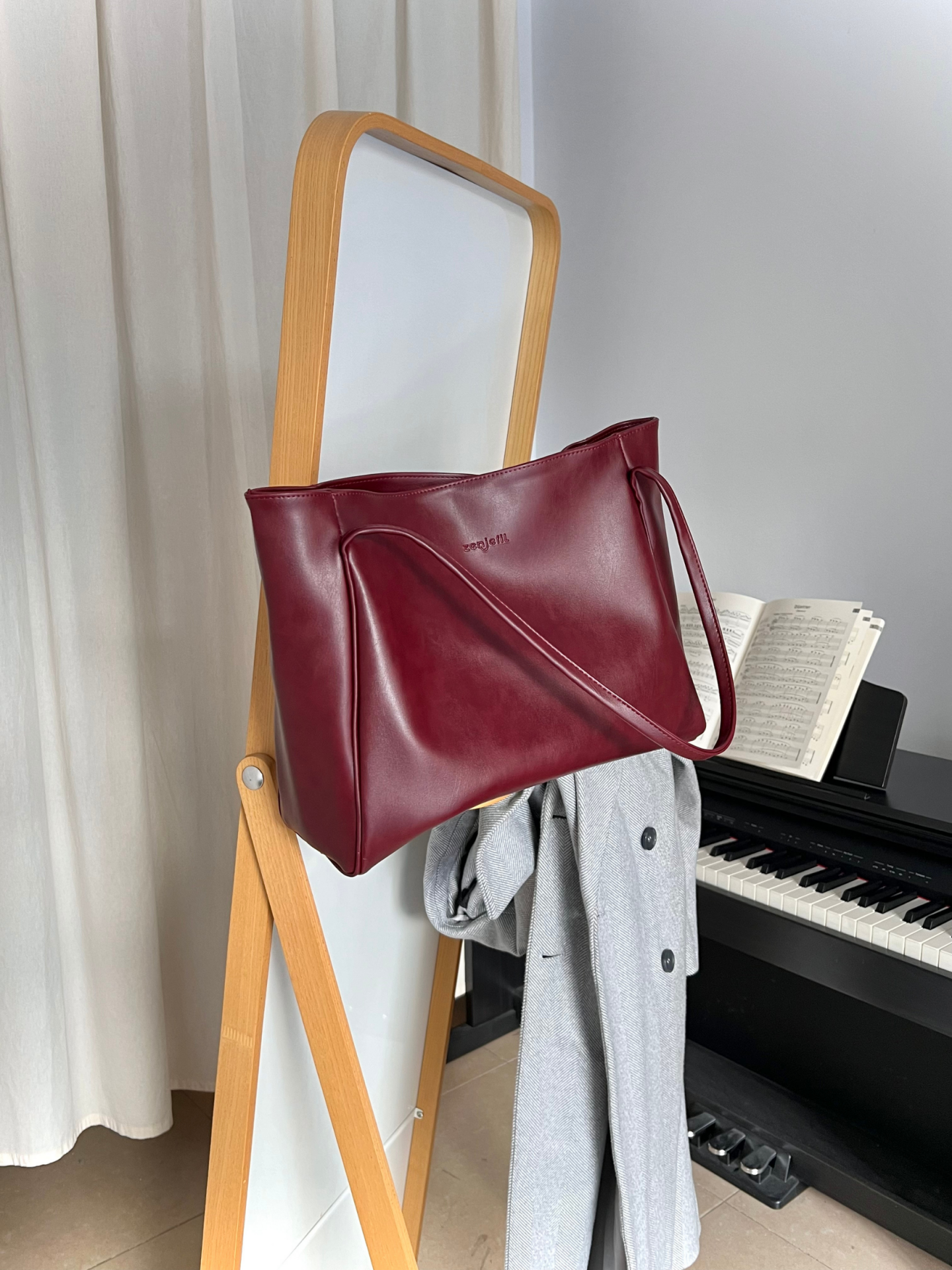 MEGAN Bordo Suni Deri Shopper Çanta