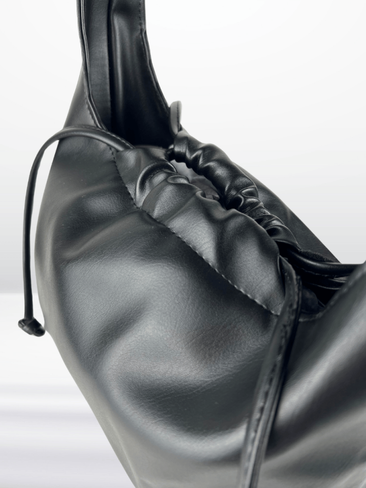 MUVA Büzgülü Omuz ve El Çantası Siyah (Outlet)