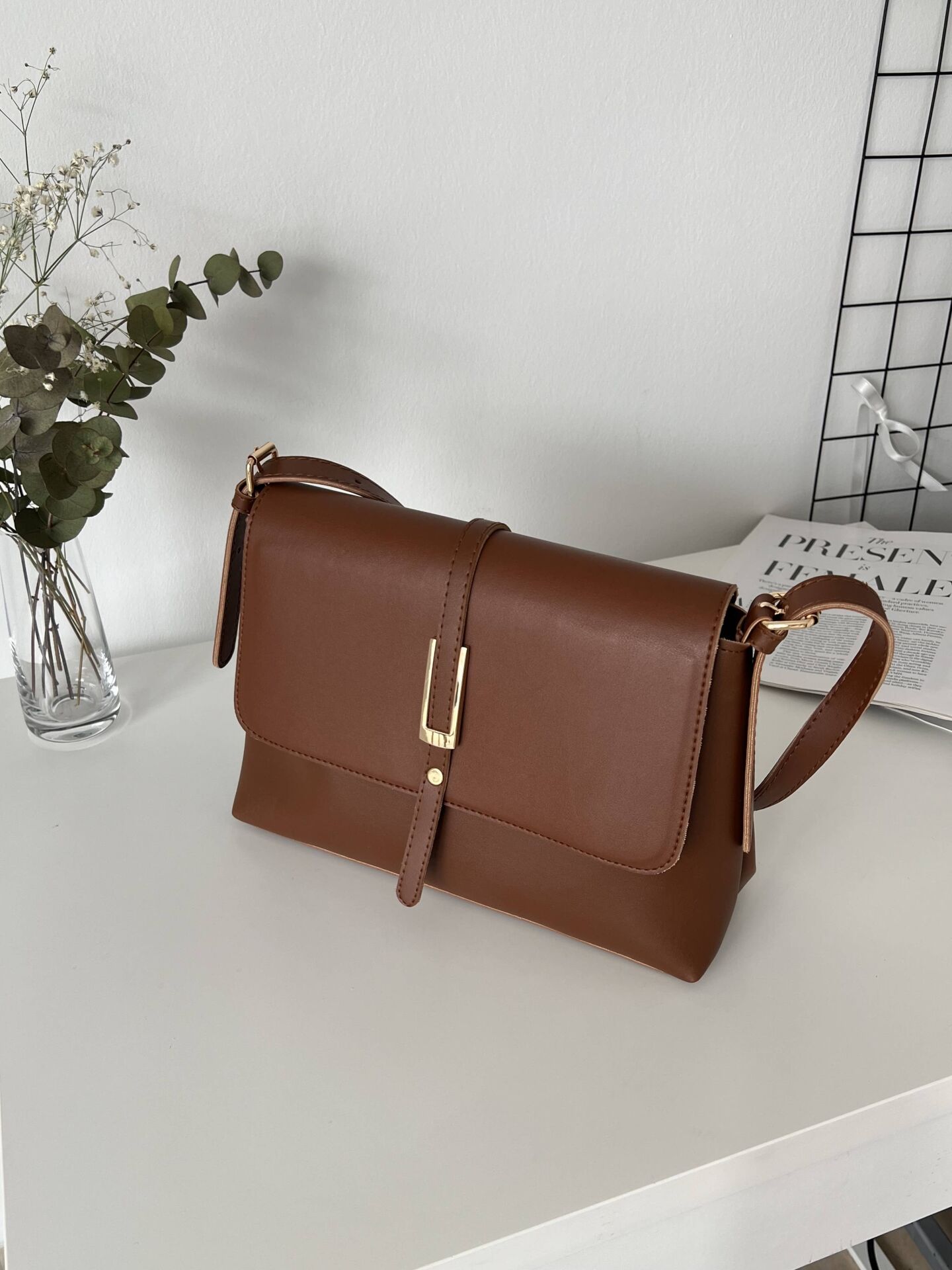 Senna Taba Kemer Detaylı Kapaklı El ve Omuz Çantası