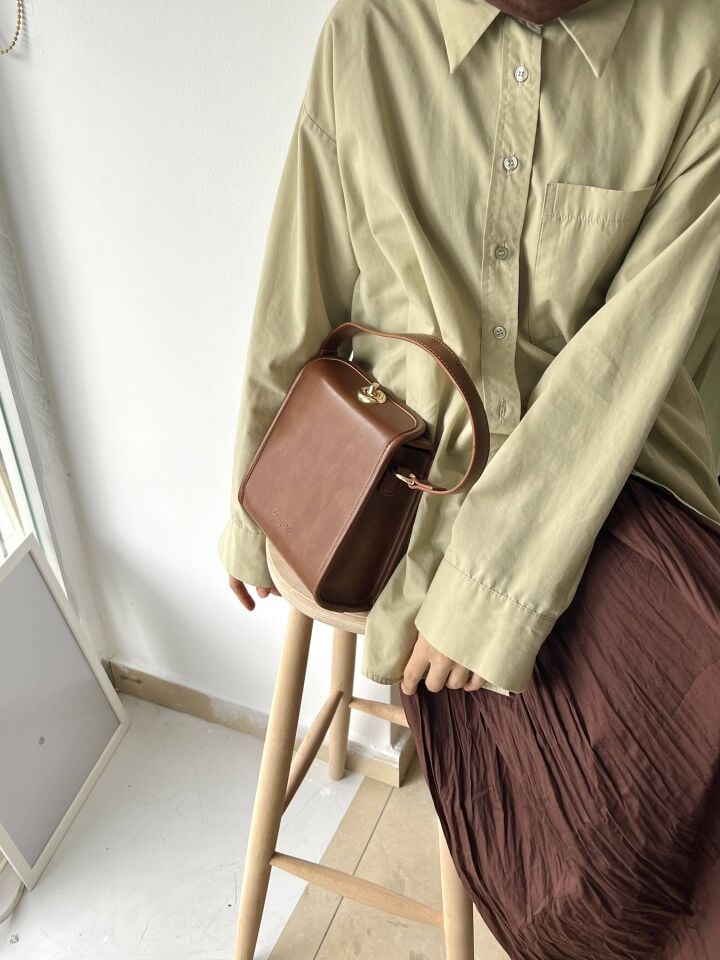 KATE Taba İki Askılı Kilit Detaylı Kadın Çanta