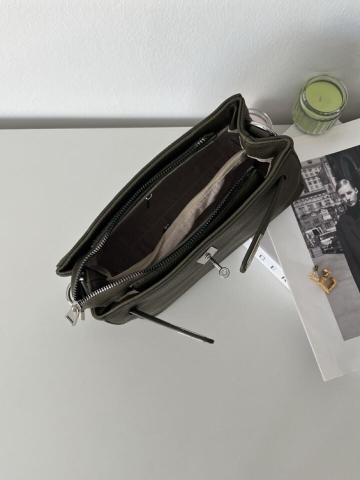 Tracy Aksesuar Detaylı Haki Çapraz Çanta