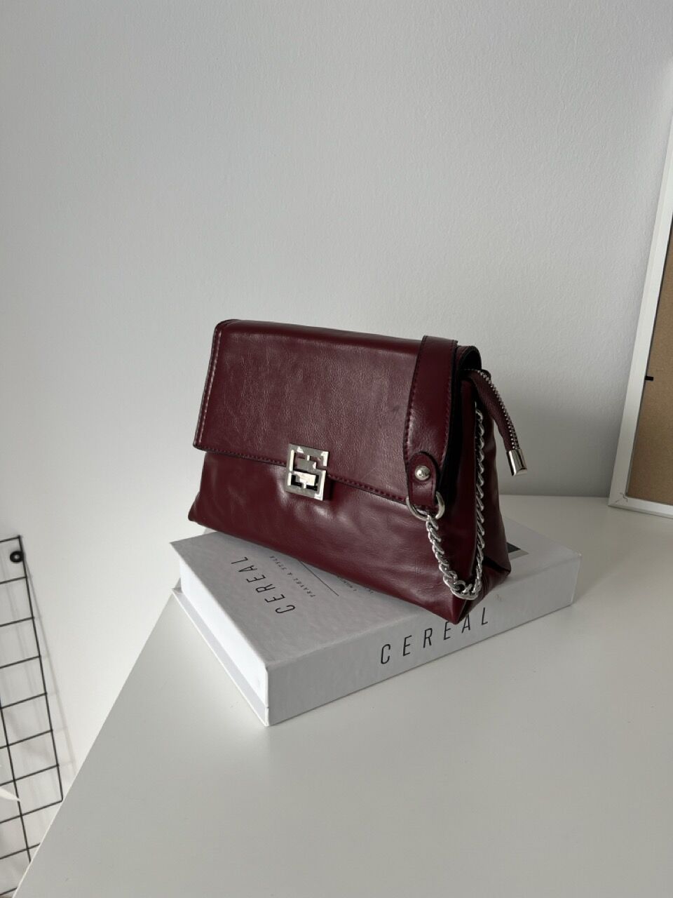 Asiwa Bordo Zincir Askılı Kadın Çanta