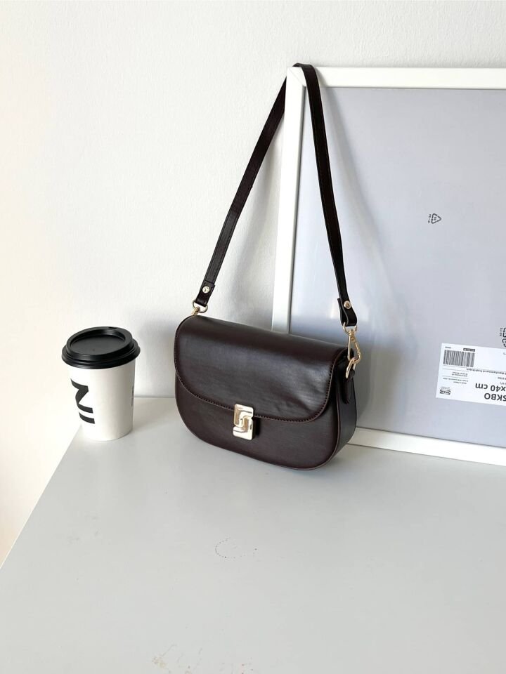 Freya Kahve İki Askılı Kapaklı Kadın Çanta