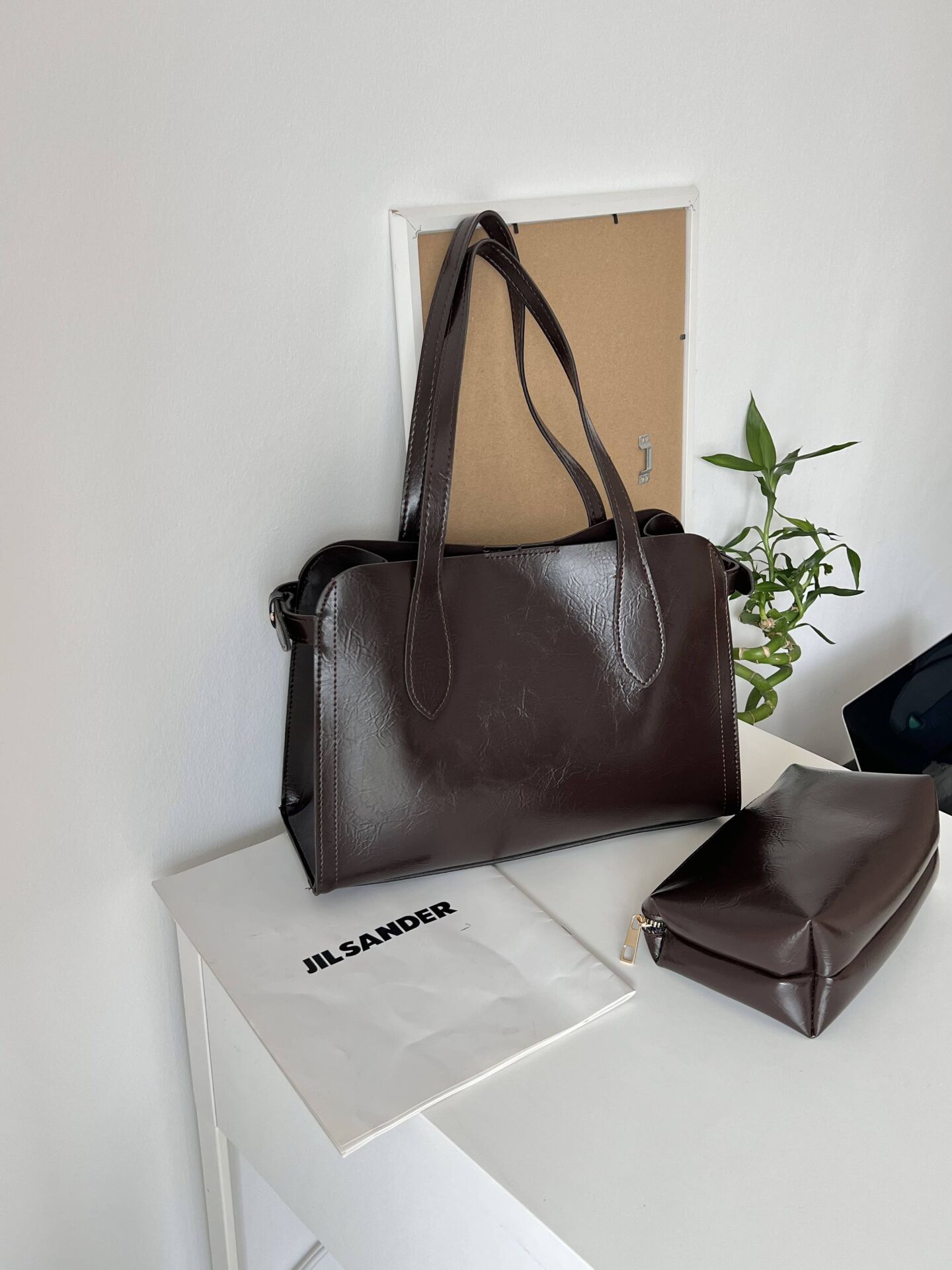 Clara Kahve Yavrulu Geniş Kol Çantası